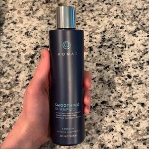 Monat Smoothing Shampoo